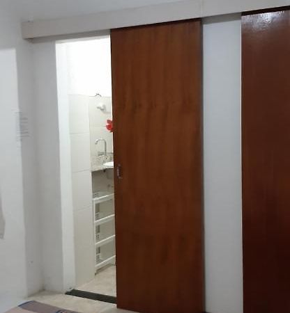 Quarto Privativo Casal 劳鲁-迪弗雷塔斯 外观 照片
