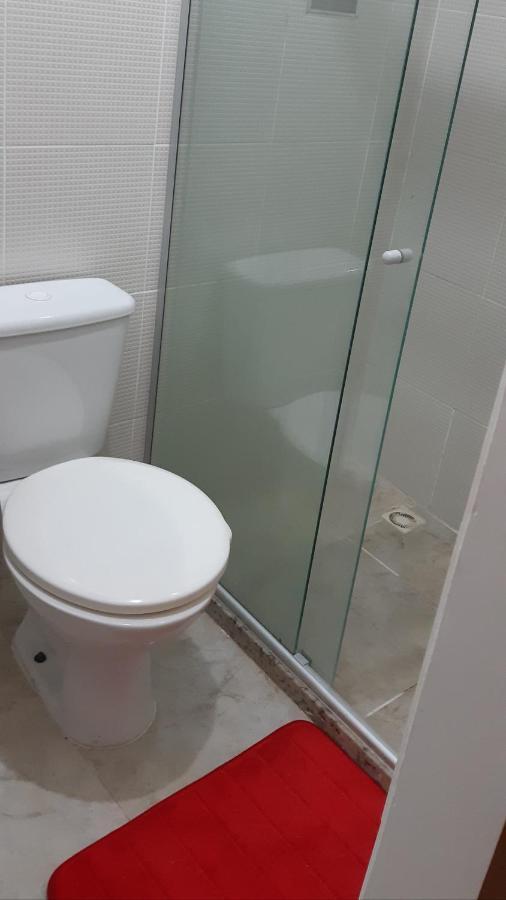 Quarto Privativo Casal 劳鲁-迪弗雷塔斯 外观 照片